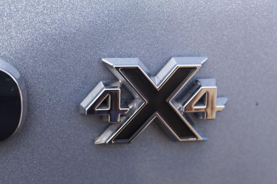  Vauxhall Mokka 2012 года  (фото 66 из 365)